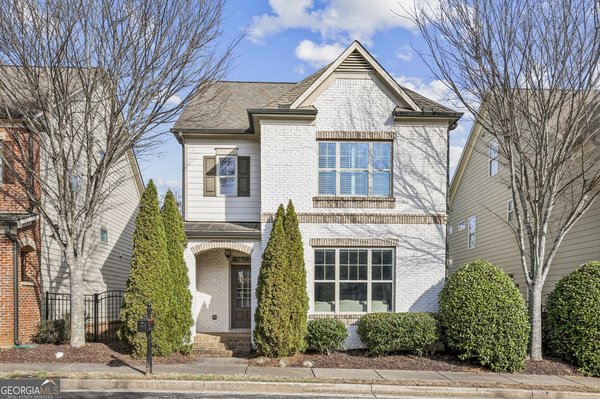 7895 Crownpoint Drive, Alpharetta