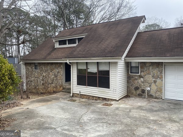 3958 Cotswold Drive Lilburn