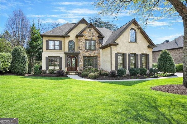 11015 Callington Court, Suwanee
