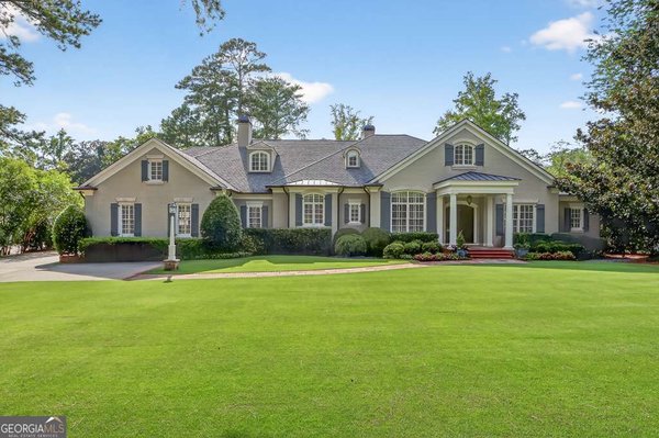 2954 Ridgewood Road, Atlanta