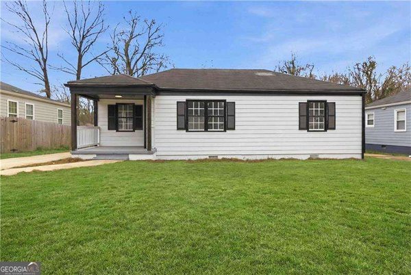 745 Lee Andrews Avenue, Atlanta