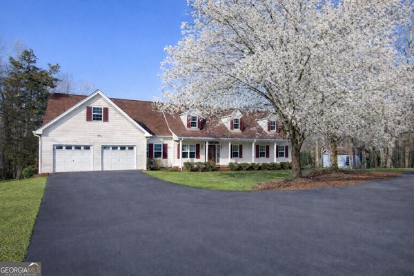 397 Sandhill Hickory Level Road, Carrollton