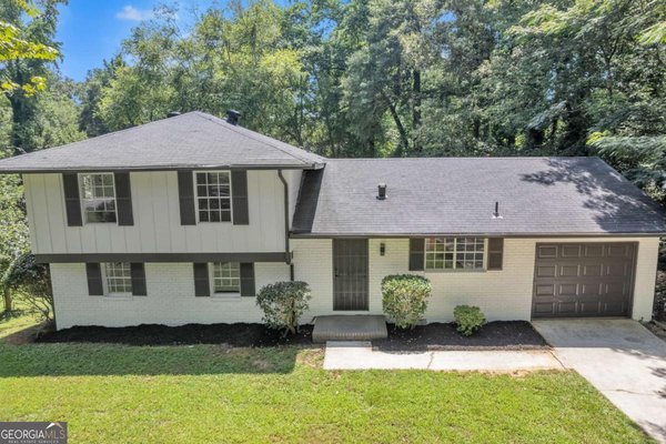 4374 Cedar Ridge Trail, Stone Mountain