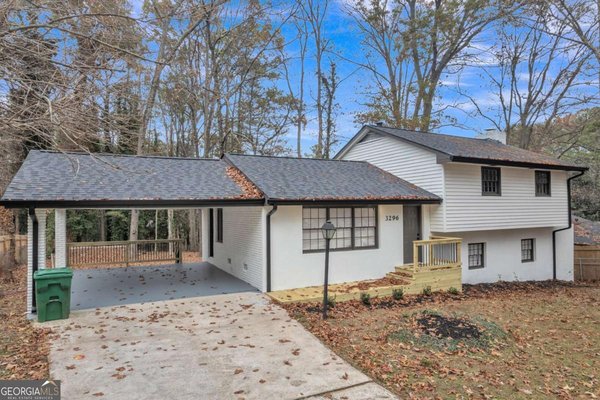 3296 Columbia Woods Drive, Decatur