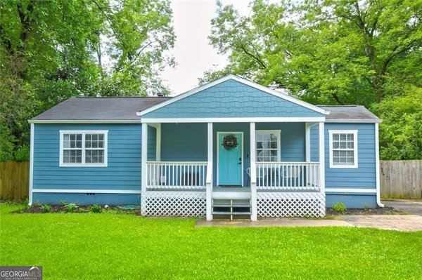 1821 Clearwater Drive Marietta