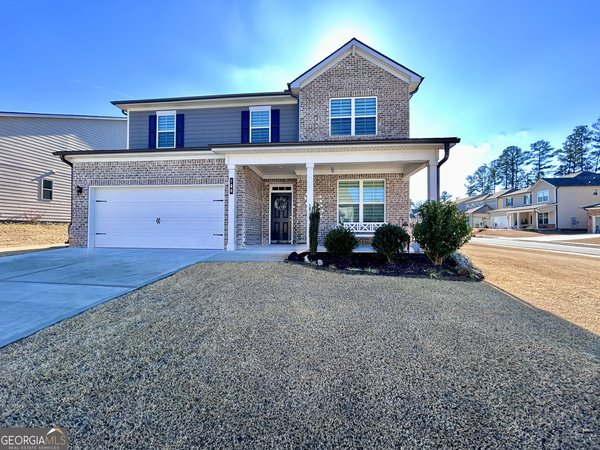 706 Lanarck Way, Peachtree City