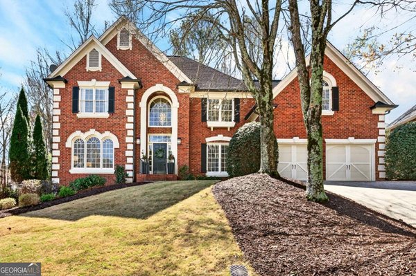620 Lake Medlock Court, Alpharetta