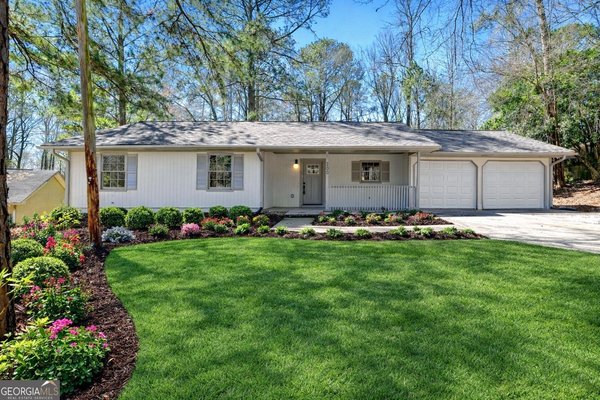 200 Hidden Pines Drive Covington