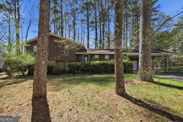 5455 Saint Lo Lane, Atlanta