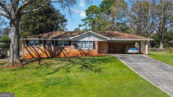 580 Lee Ann Drive, Smyrna