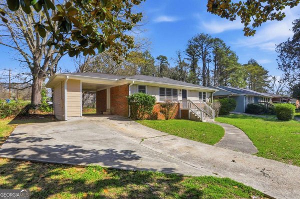 256 Silver Springs Circle, Atlanta