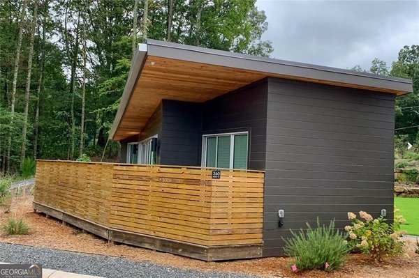 360 High Street, Fayetteville