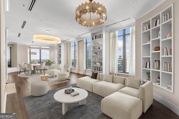 3376 Peachtree Rd, Atlanta