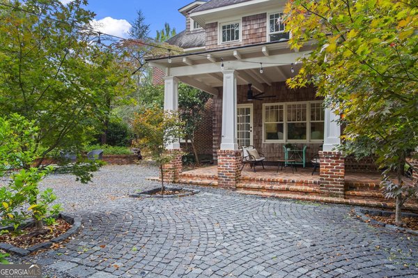 213 Mount Vernon Drive, Decatur