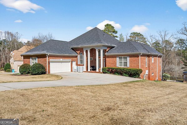 1037 Lyndhurst Way Conyers