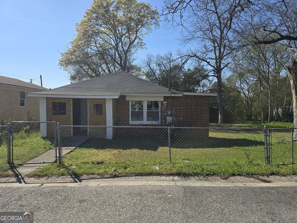 2177 Adams Avenue, Macon