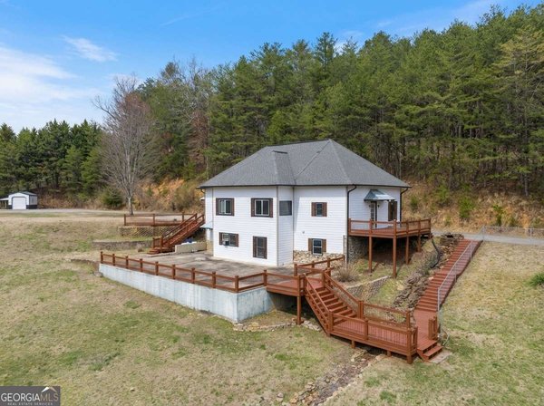 2637 River Road, Mineral Bluff