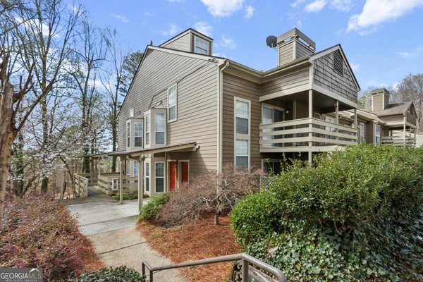 1903 Riverview Drive, Marietta