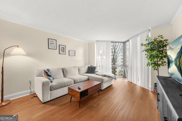 2870 Pharr Court South, Atlanta