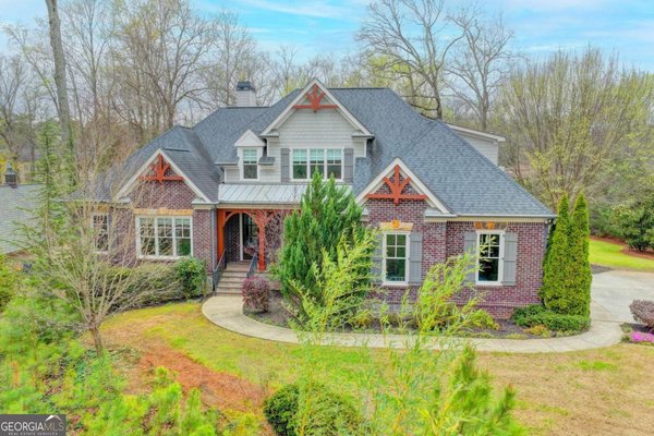 1183 Robert Lane, Marietta