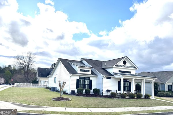 39 Majestic Dr, Newnan