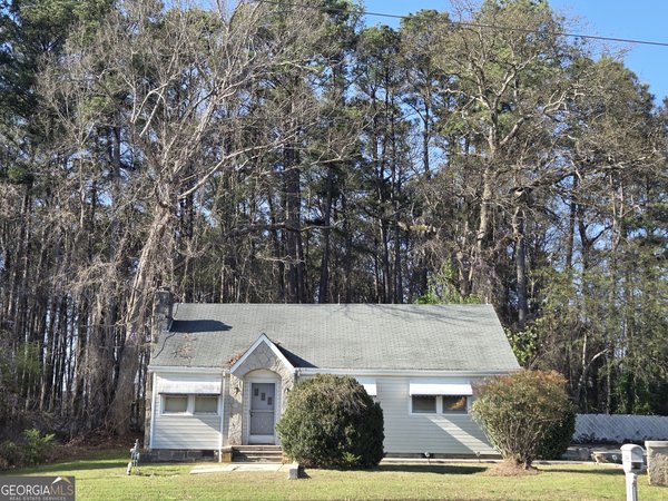 5005 Five Forks Trickum Road, Lilburn