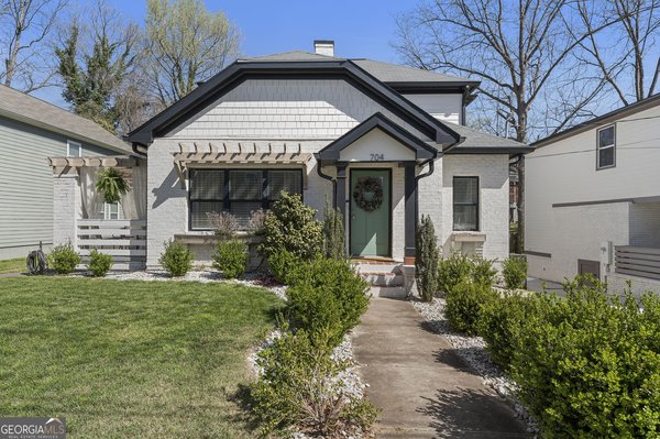 704 Rochelle Drive Atlanta