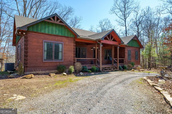 605 Toccoa Preserve Lane, Blue Ridge