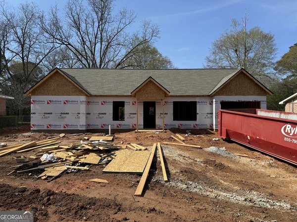 122 Pinewood Drive, Gray