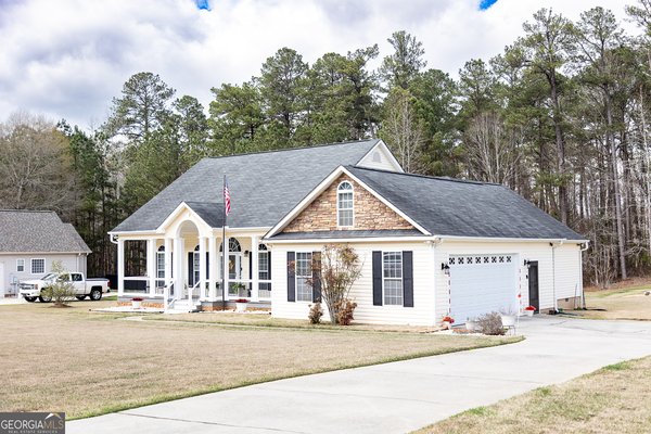 120 Copper Creek Drive Lagrange