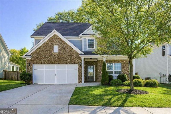 449 Timberleaf Road, Canton