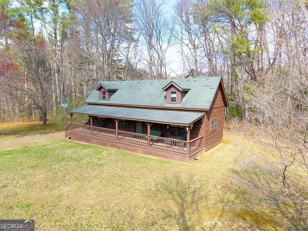 1852 Deer Run Circle Hiawassee