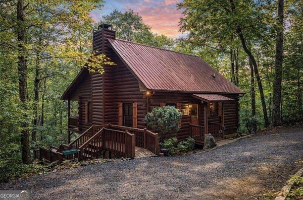 804 Pocaset Drive, Ellijay