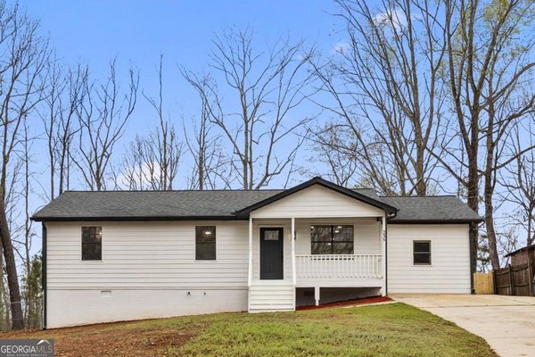 235 Poplar Street, Buford