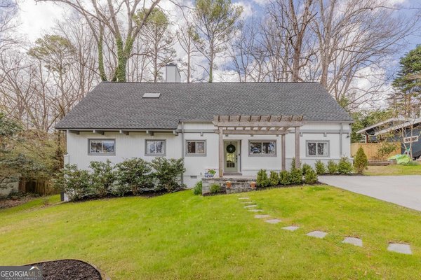 2474 Skyland Trail Atlanta