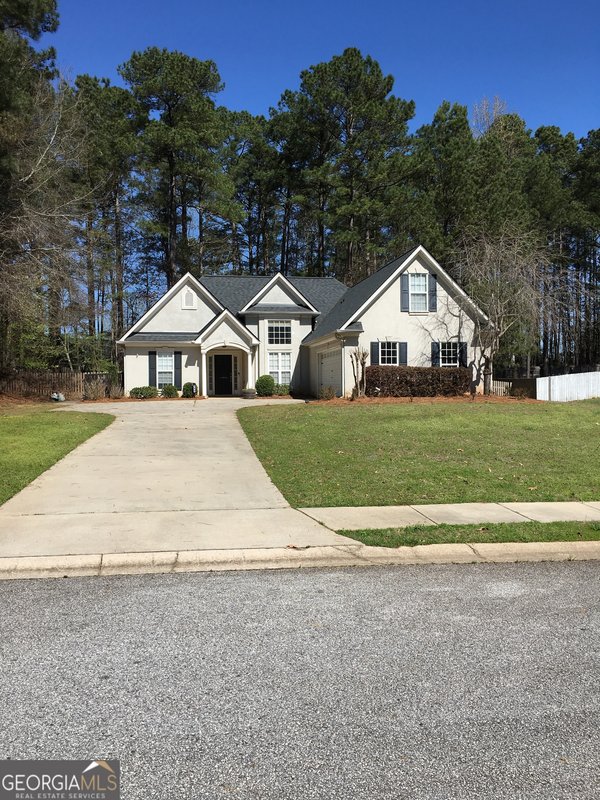 190 Hidden Brook Trail, Fayetteville