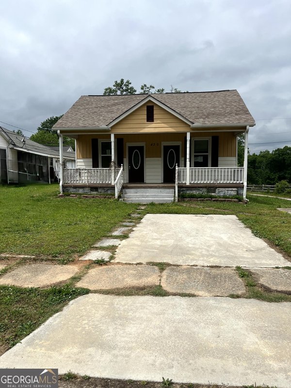 430 Knight Street, Elberton