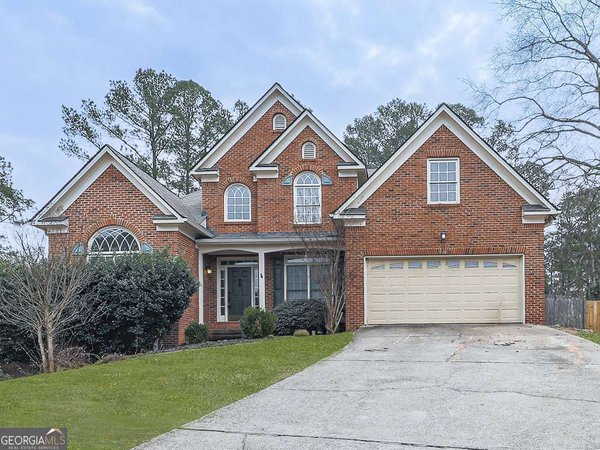 770 Heathland Drive, Roswell