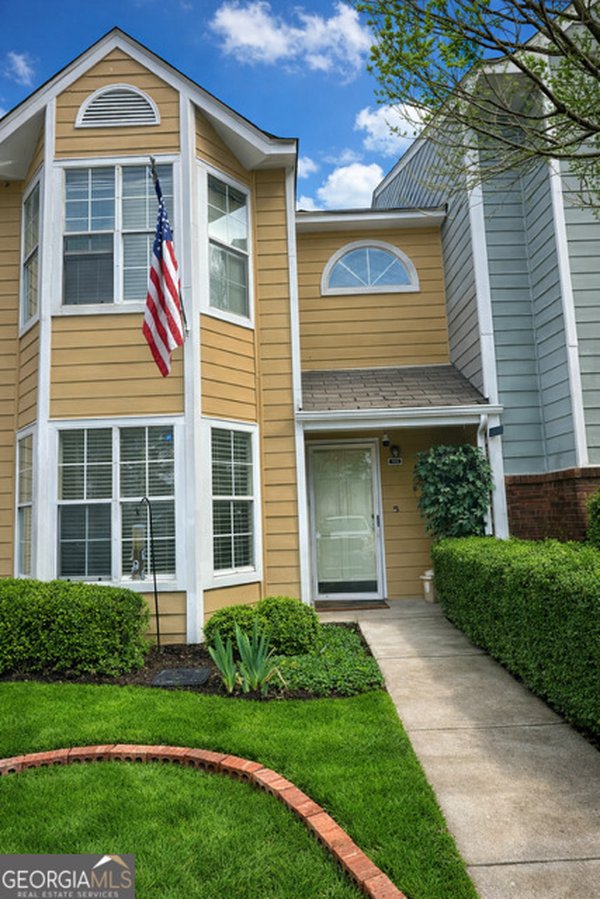 3223 Long Iron Drive Lawrenceville