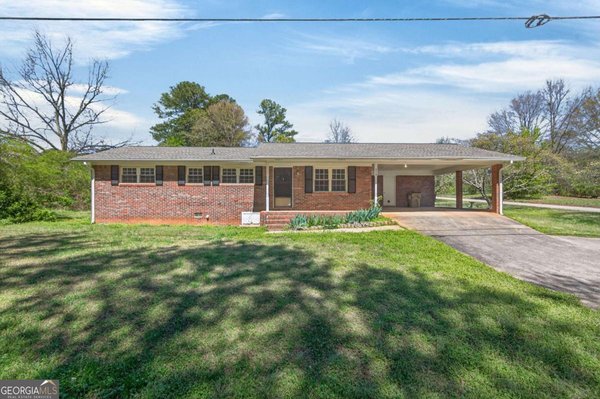 6219 John West Road, Douglasville