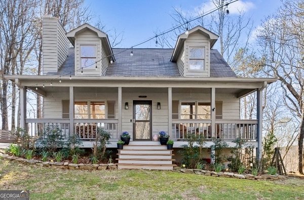 827 Laurel Ridge Road, Cleveland