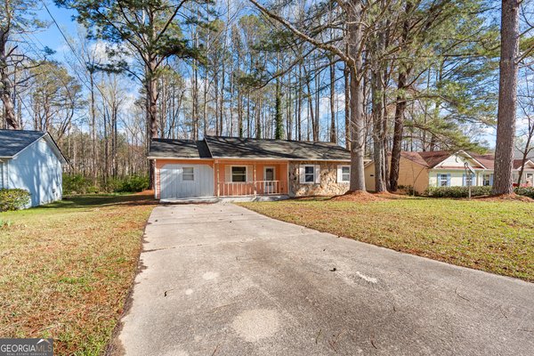 5295 Garvey Drive, Fairburn