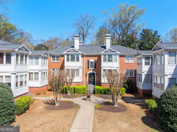 115 Peachtree Memorial Drive, Atlanta