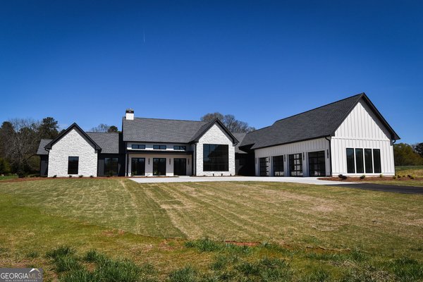 1825 Andora Court Bishop