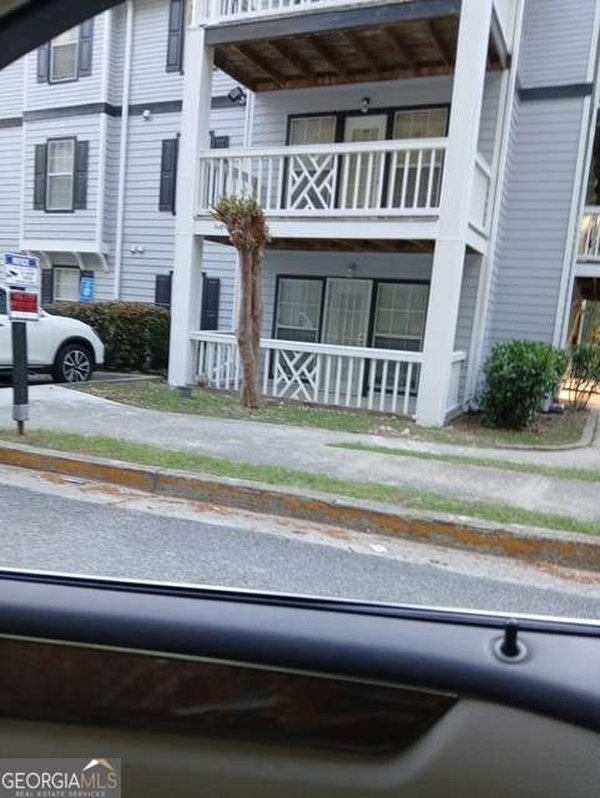 3480 Shepherds Path Decatur