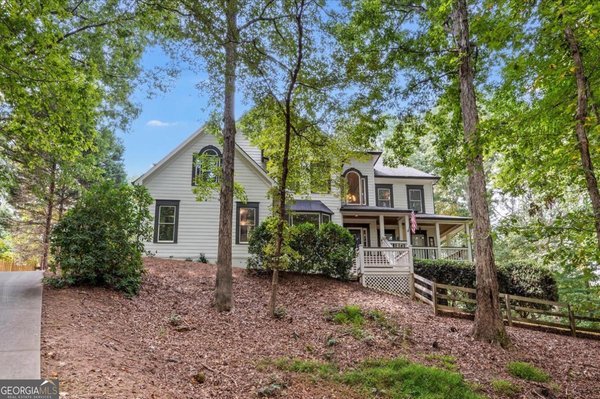 1520 Timber Trace Canton