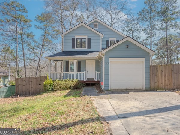 580 Lake Drive, Snellville