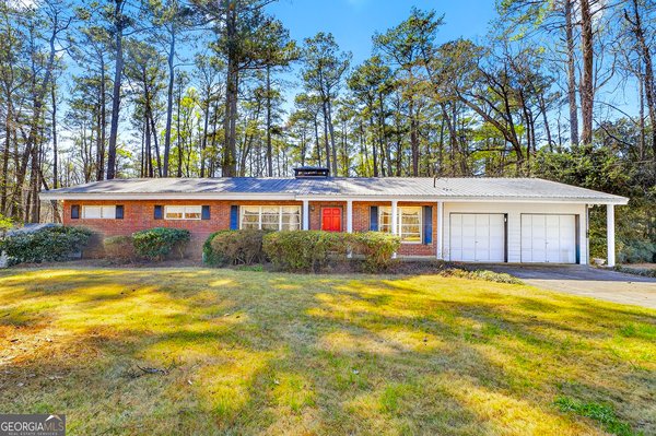 881 Rockbridge Road, Lilburn