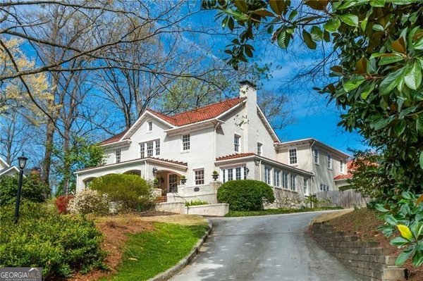 1196 Fairview Road Atlanta