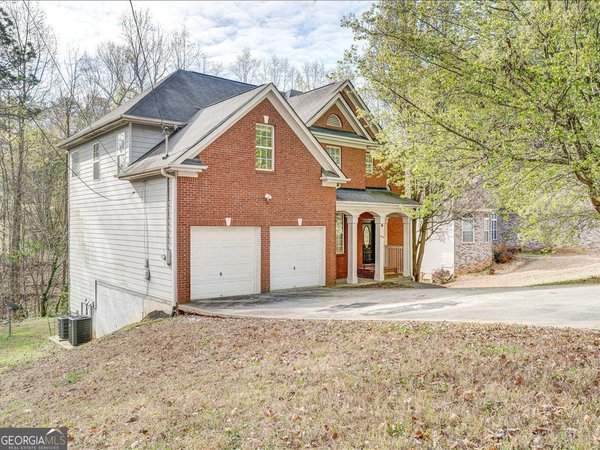 6439 Swift Creek Drive Lithonia
